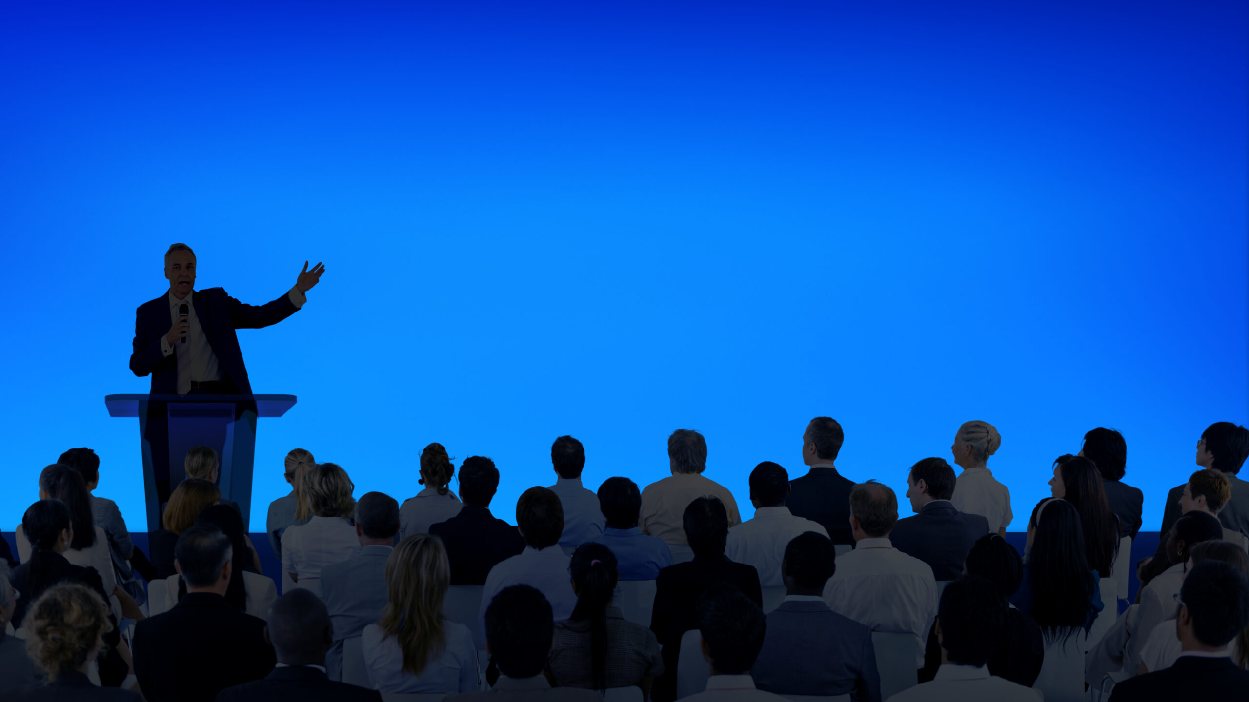 ¿Qué es un Summit y por qué es clave en los Eventos Corporativos?