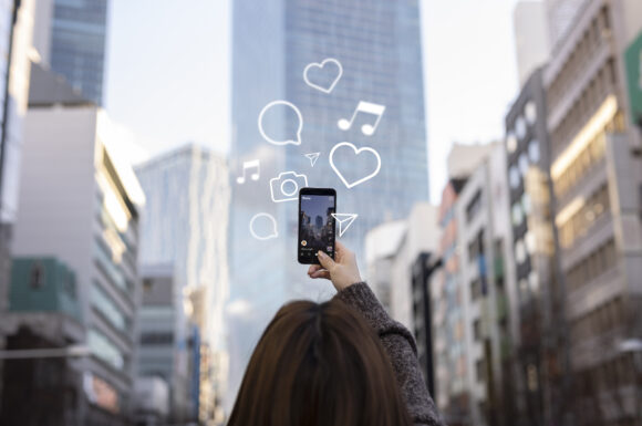 La verdad oculta detrás de los influencers en eventos corporativos: ¿funcionan o solo son una moda?