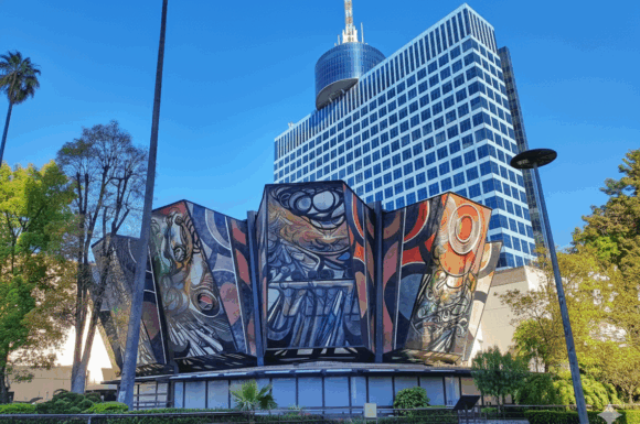 ¿El Poliforum Siqueiros es el venue más imponente para eventos corporativos en CDMX? La mayoría lo está desaprovechando…